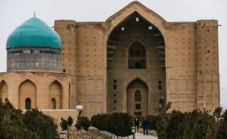 Аким Туркестанской области о дорогом видео: стремление к эффекту 'Гарри Поттера'