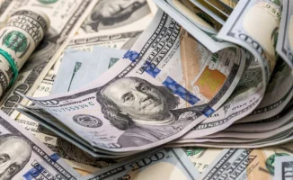 Казахстанские обменники опровергли слухи о приостановке продажи долларов как провокацию