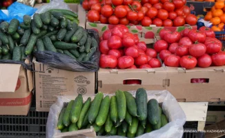 С 6 января в Казахстане начнется контроль цен на 14 продуктов, включая фарш и овощи