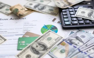 Казахстанцы обеспокоены ростом ставок по депозитам: признаки кризиса в банковском секторе?