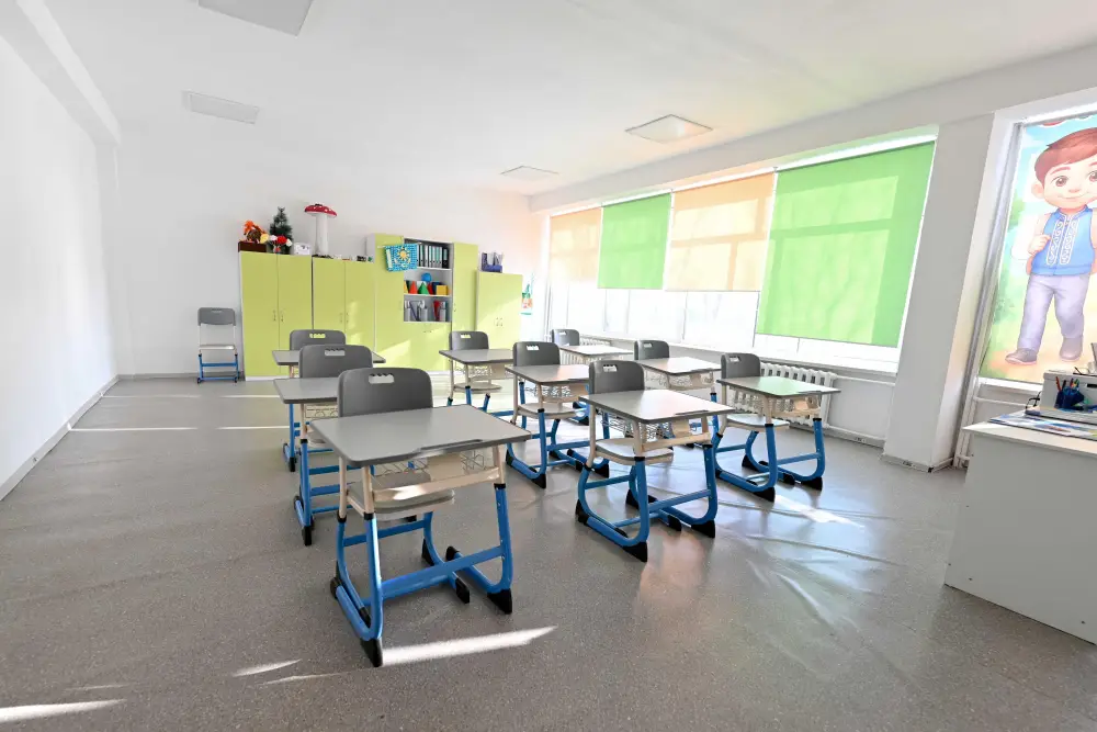 Аким области посетил Глуховскую среднюю школу в Бескарагае (4)