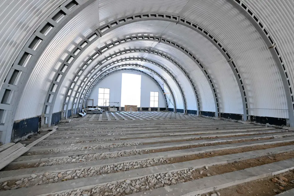 Аким области посетил недостроенные объекты в Абайском районе (8)