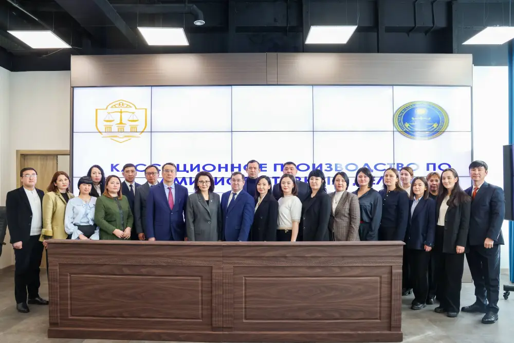 Магистранты Академии правосудия при Высшем Судебном Совете приняли участие в выездной лекции в Кассационном суде по административным делам (9)