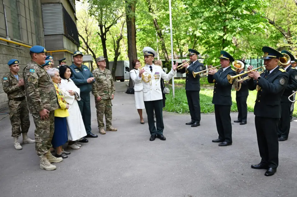 19 января – День офицера воспитательных структур (8)
