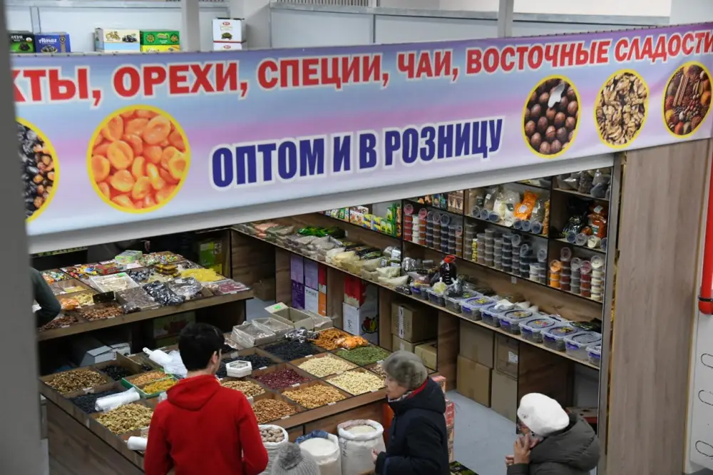 Богатый ассортимент продукции по выгодным ценам: в столице прошла очередная сельхозярмарка (6)