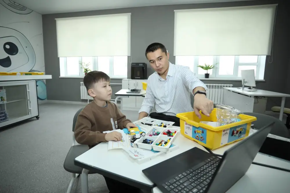 В Жанаозене состоялось техническое открытие реабилитационного центра для детей с особыми потребностями (8)