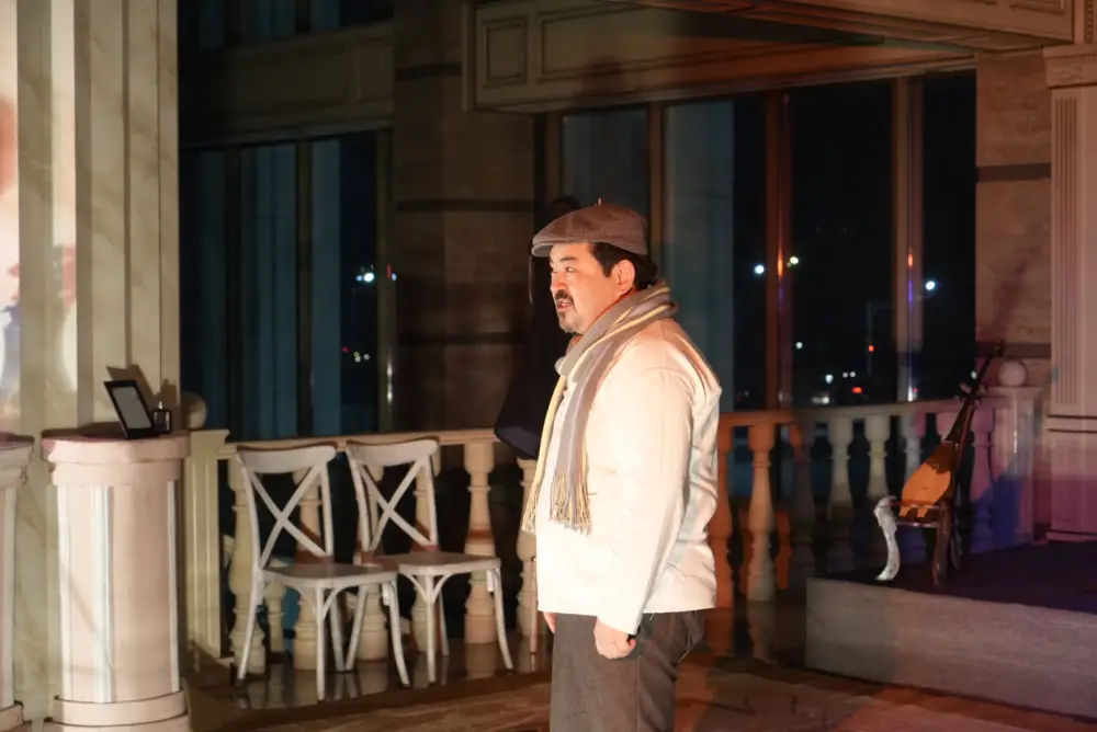 В области Жетісу академический драматический театр имени Бикен Римовой представил моноспектакль «Мұқағали» (10)