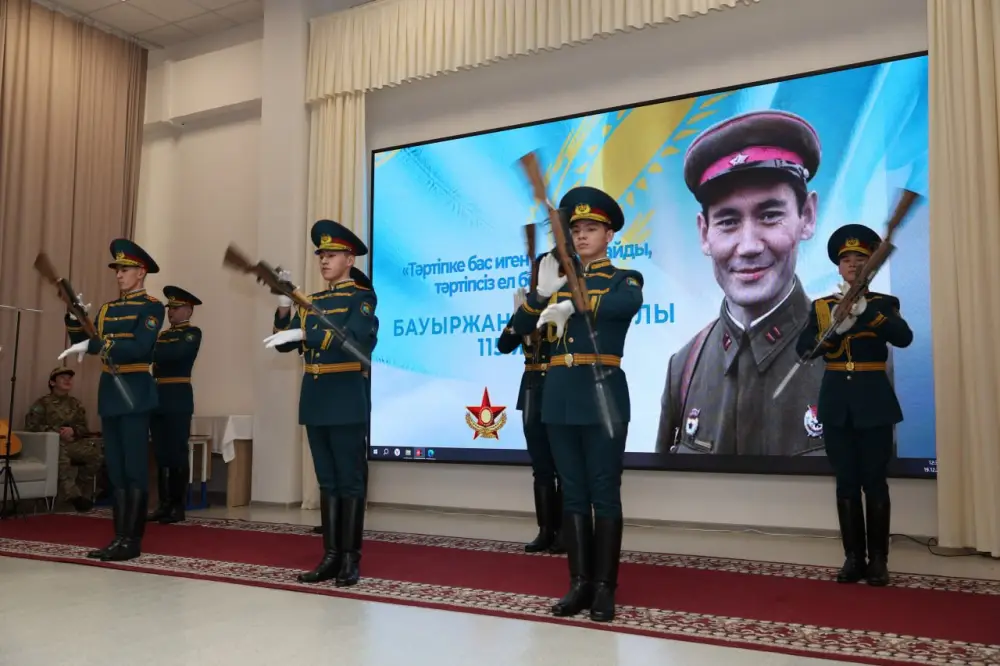 Патриотизм начинается со школы: Национальная гвардия и столичная школа объединились ради памяти героя (4)