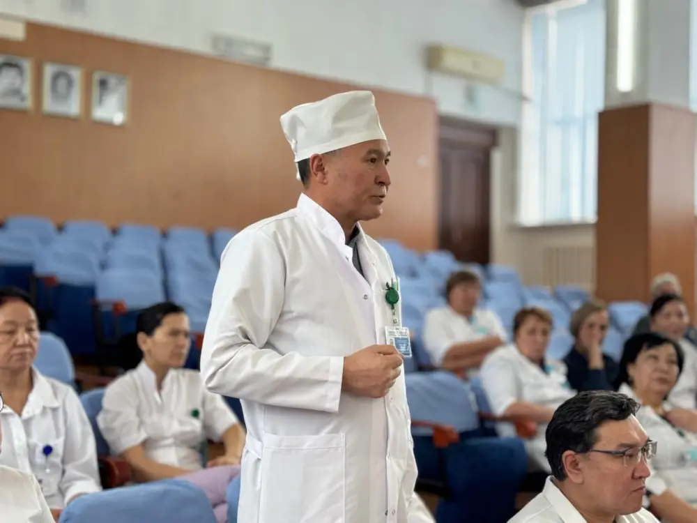 В Алматы появилось отделение выхаживания новорожденных (3)