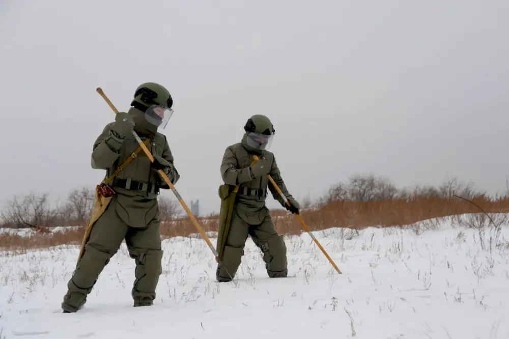 От ликвидации ЧС до разминирования: как служат инженерные войска Казахстана (9)
