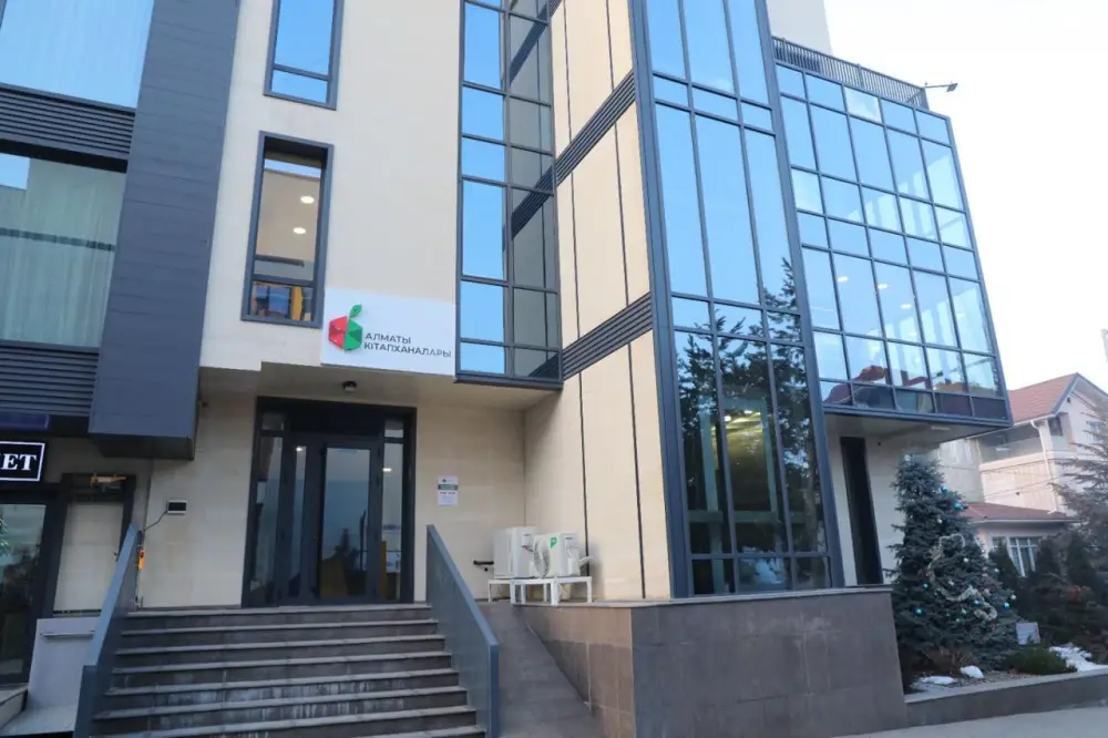 В Алматы открыли 31-ю городскую библиотеку нового формата (3)