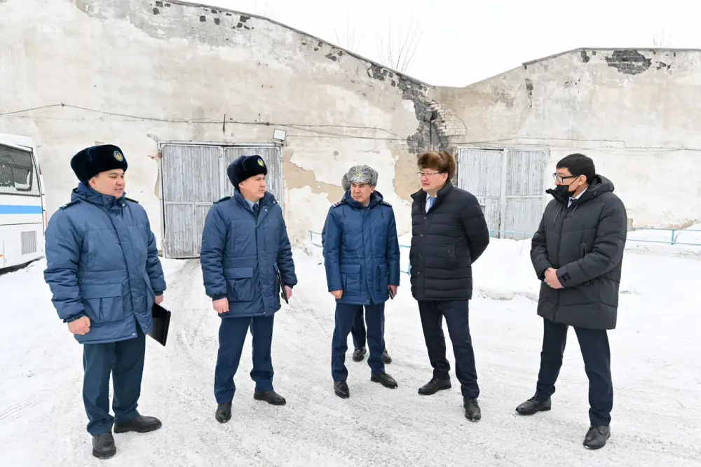 Аким области посетил объекты Департамента полиции (8)