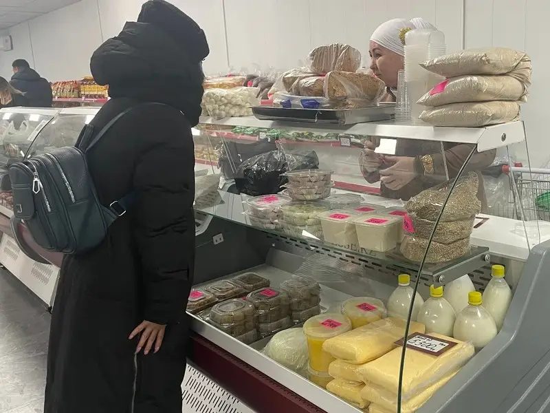 В Караганде открылся социальный павильон с продуктами от фермеров Каркаралинского района (3)