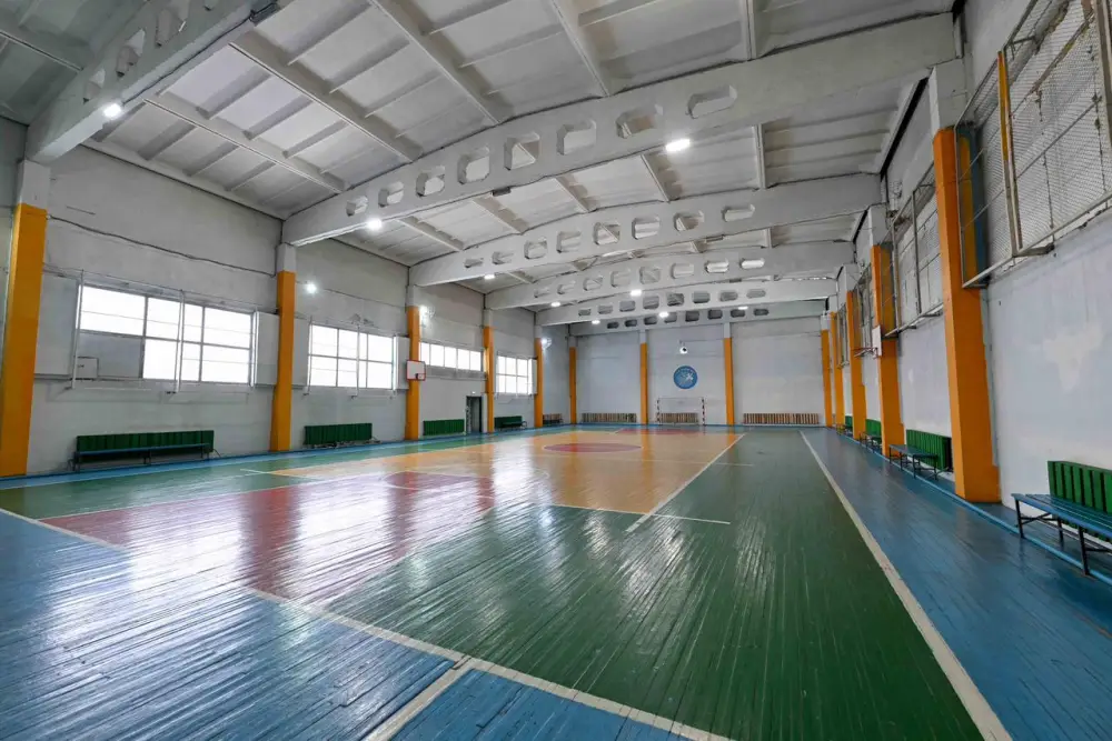 Аким области посетил лицей для одаренных детей в Семее (4)