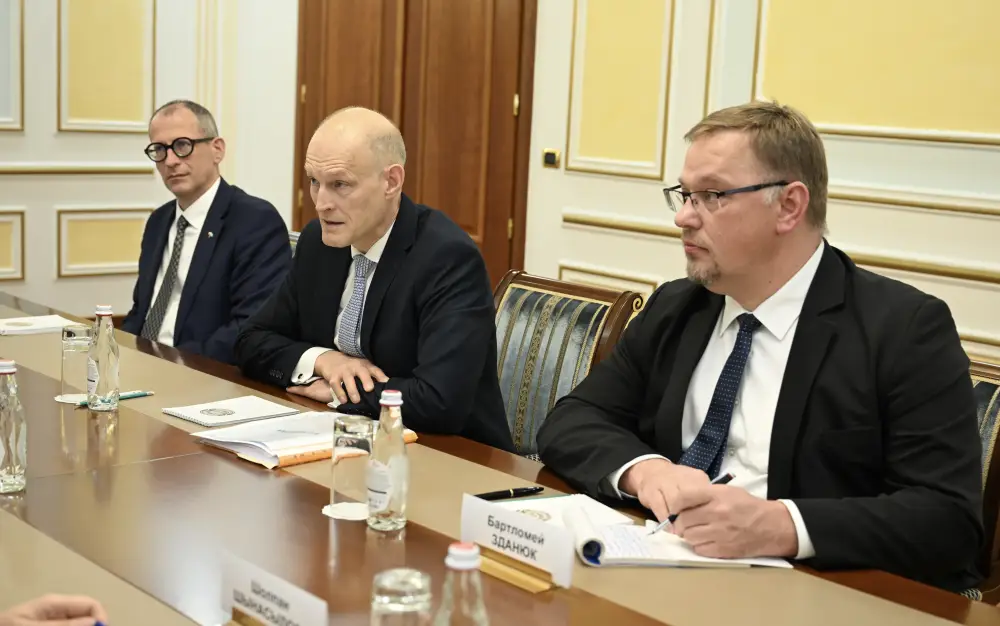 Казахстан и Польша нацелены на расширение двустороннего сотрудничества (3)