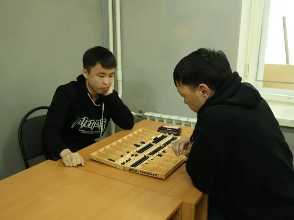 В Восточном Казахстане стартовал областной чемпионат по тоғызқұмалақ (2)