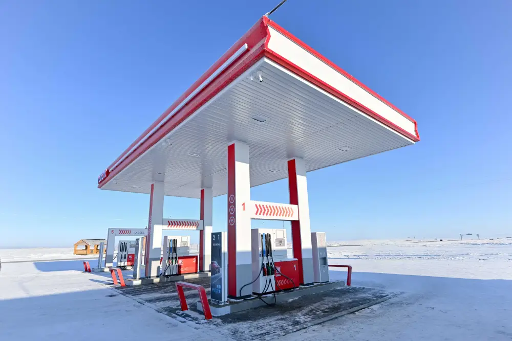 В селе Карауыл Абайского района начал работу новый автозаправочный комплекс (2)