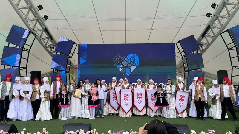 Пять лет вместе в «Батыл Журек»: как творчество меняет жизни особенных детей (2)