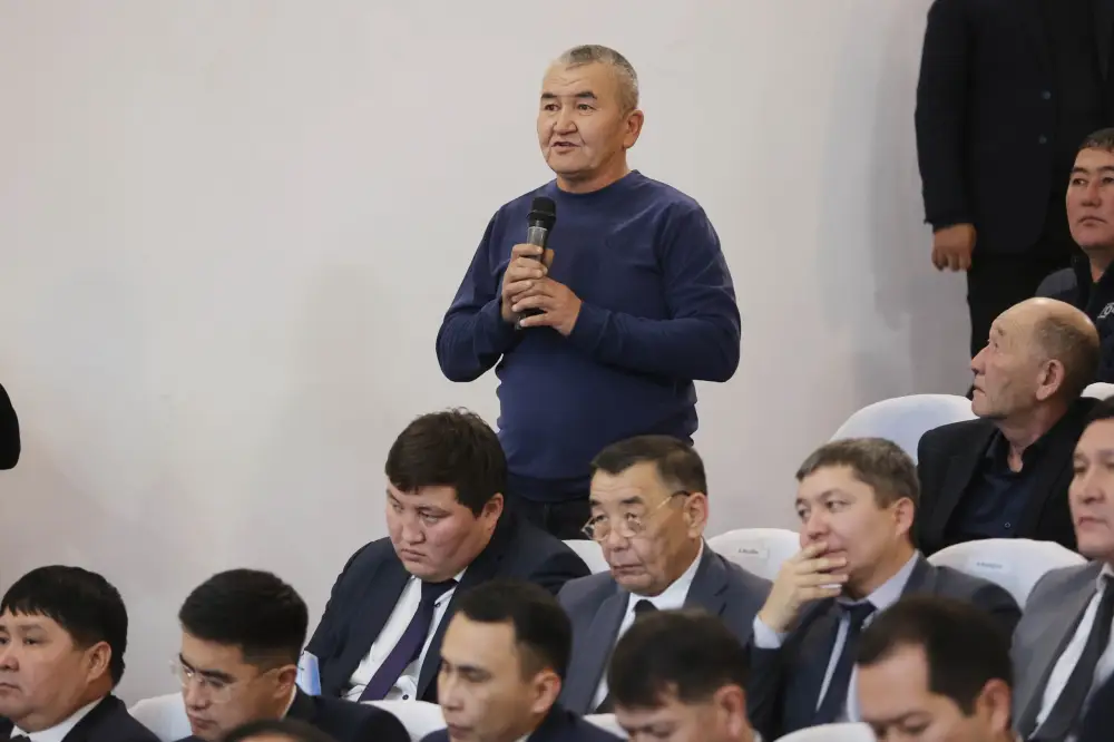 Ербол Карашукеев провел встречу с жителями района Т. Рыскулова (4)