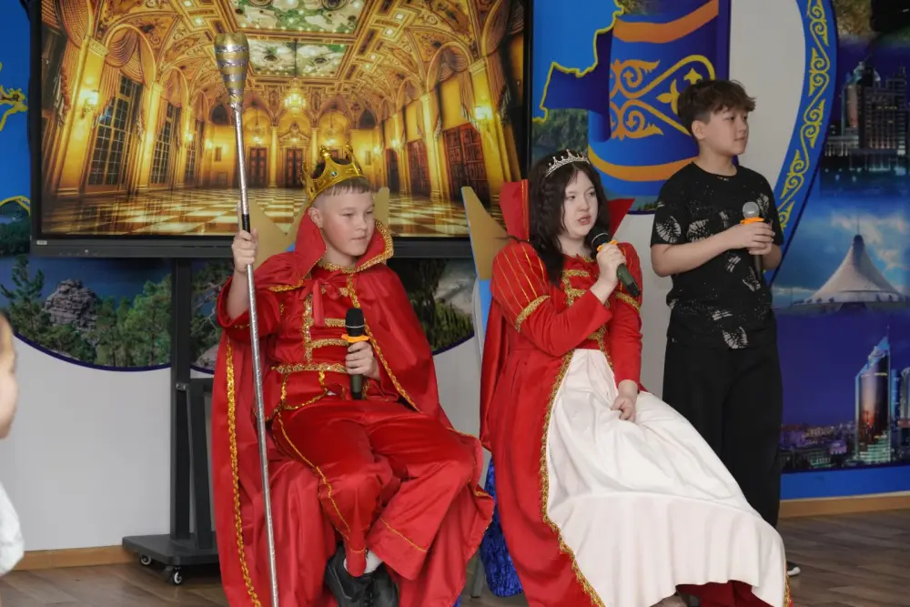 В Астане прошел фестиваль театральных коллективов (2)