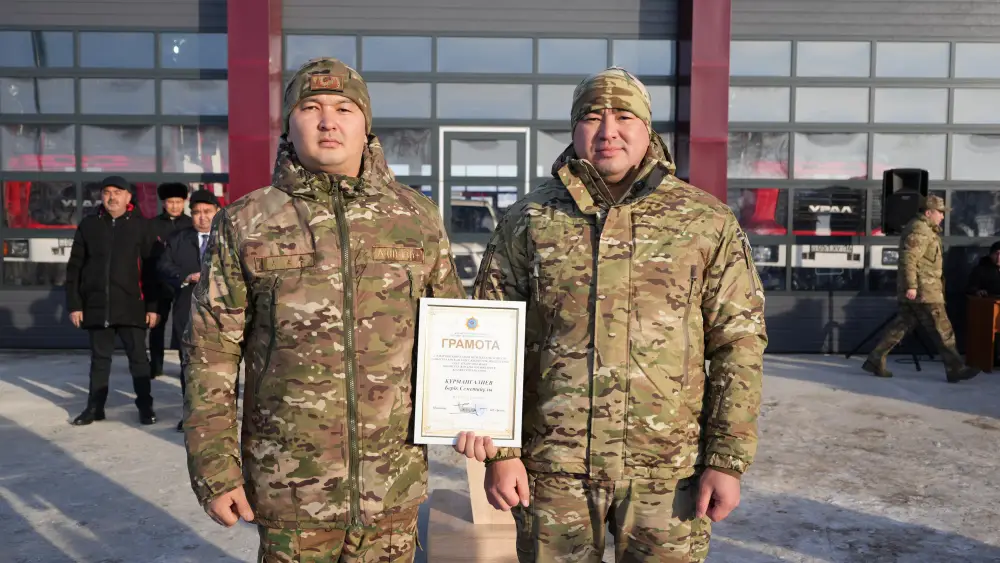 Глава МЧС продолжает реновацию пожарных частей (5)