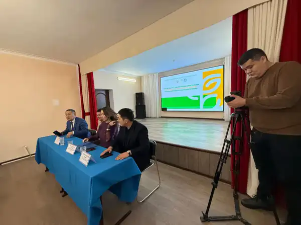 Молодежная диалоговая площадка: «Таза Қазақстан — единство и ответственность» (2)