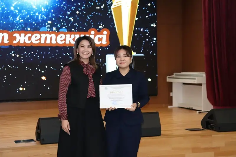 Лучшего классного руководителя выбрали в Карагандинской области (8)