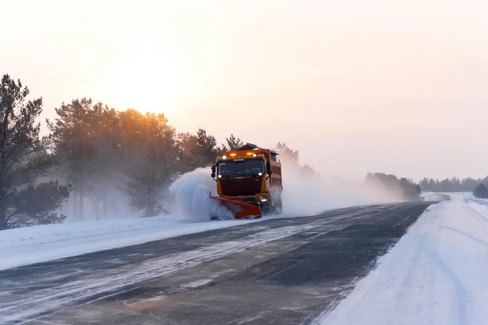 Аким области ознакомился с работой дорожного эксплуатационного участка в Бескарагайском районе (10)
