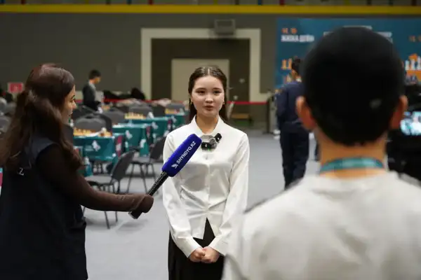 В чемпионате Казахстана по шахматам среди юниоров в Туркестане принимают участие 1052 спортсмена (8)