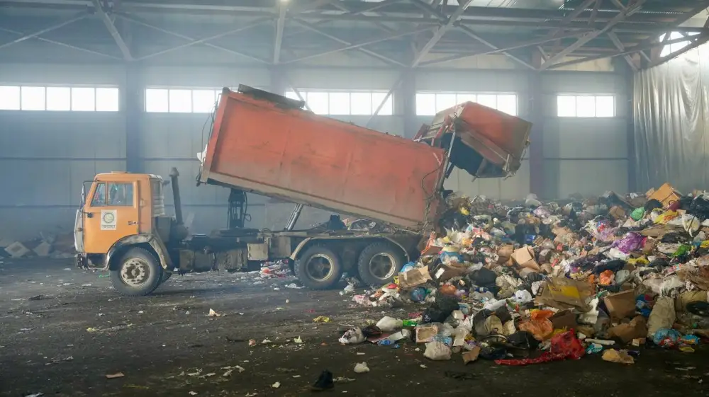 Аким ВКО: Место строительства завода по переработке ТБО должно быть определено в кратчайшие сроки (7)