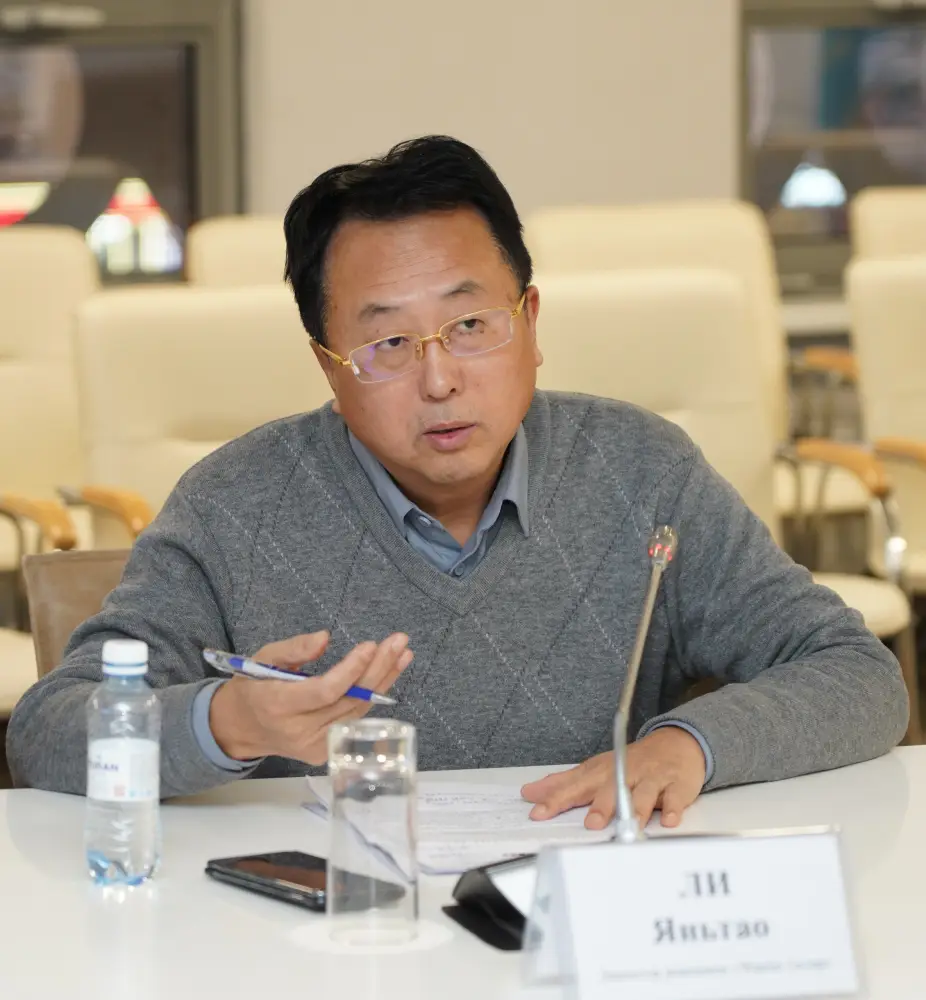 В ТУРКЕСТАНЕ ОБСУДИЛИ ПРОЕКТ СТРОИТЕЛЬСТВА АКВАПАРКА МЕЖДУНАРОДНОГО УРОВНЯ (3)