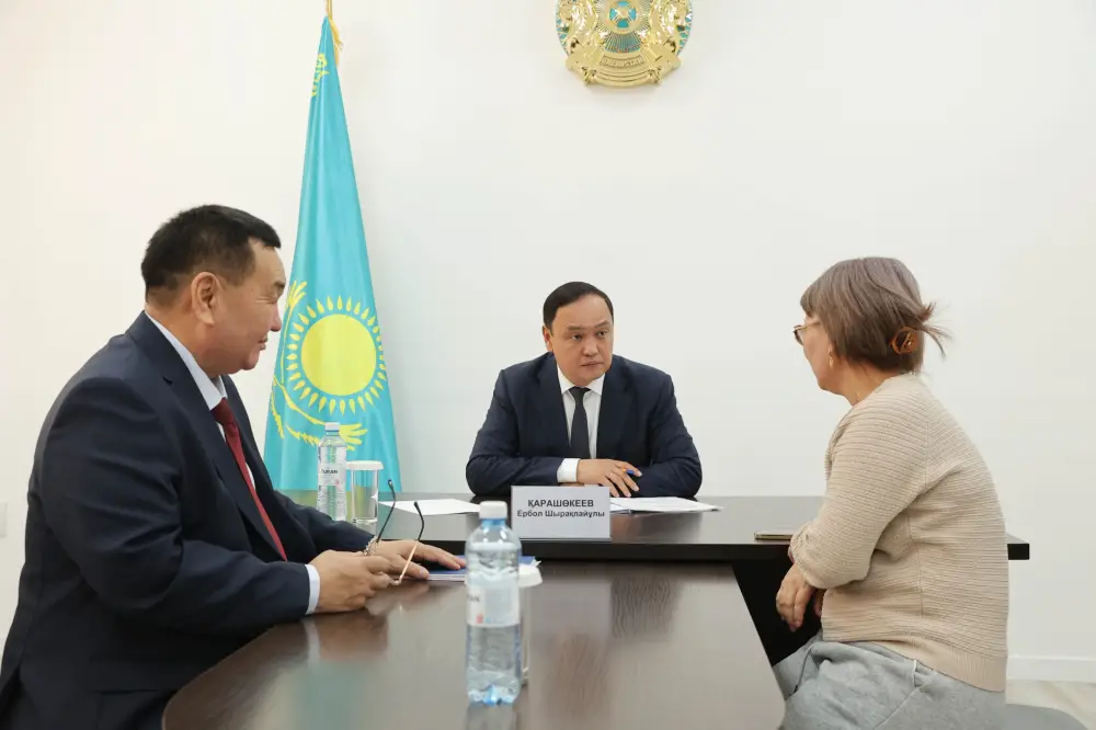 Ербол Карашукеев встретился с жителями Жамбылского района (10)