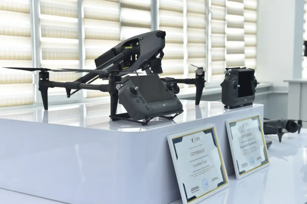 В КазНУ открылся Инновационный центр развития беспилотной авиации (5)