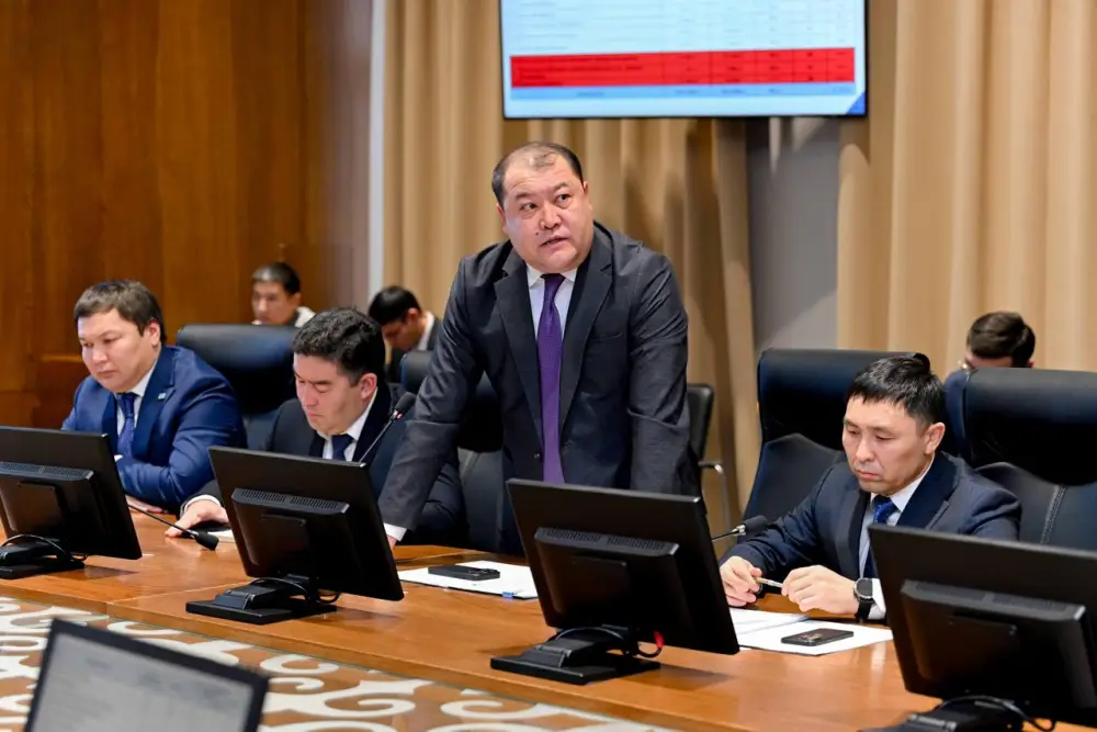 В области Абай продолжится системная работа по улучшению качества дорог (9)