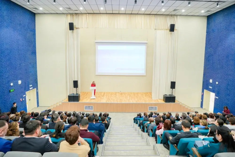 В Астане прошел городской форум «ADAL URPAQ: Закон. Порядок. Доверие» (4)