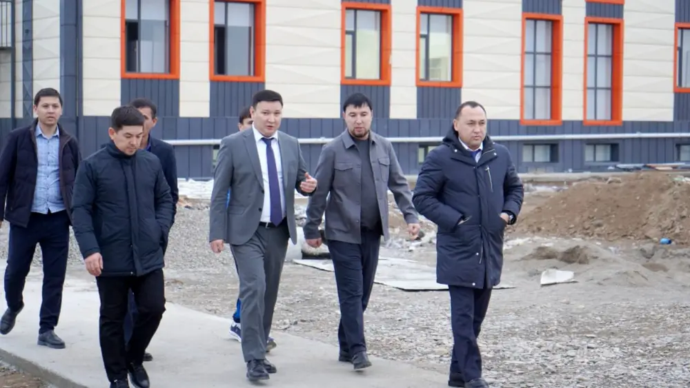 В ТУРКЕСТАНЕ ОТКРОЕТСЯ ФУТБОЛЬНАЯ ШКОЛА ИМЕНИ БЕКЗАТА САТТАРХАНОВА (6)