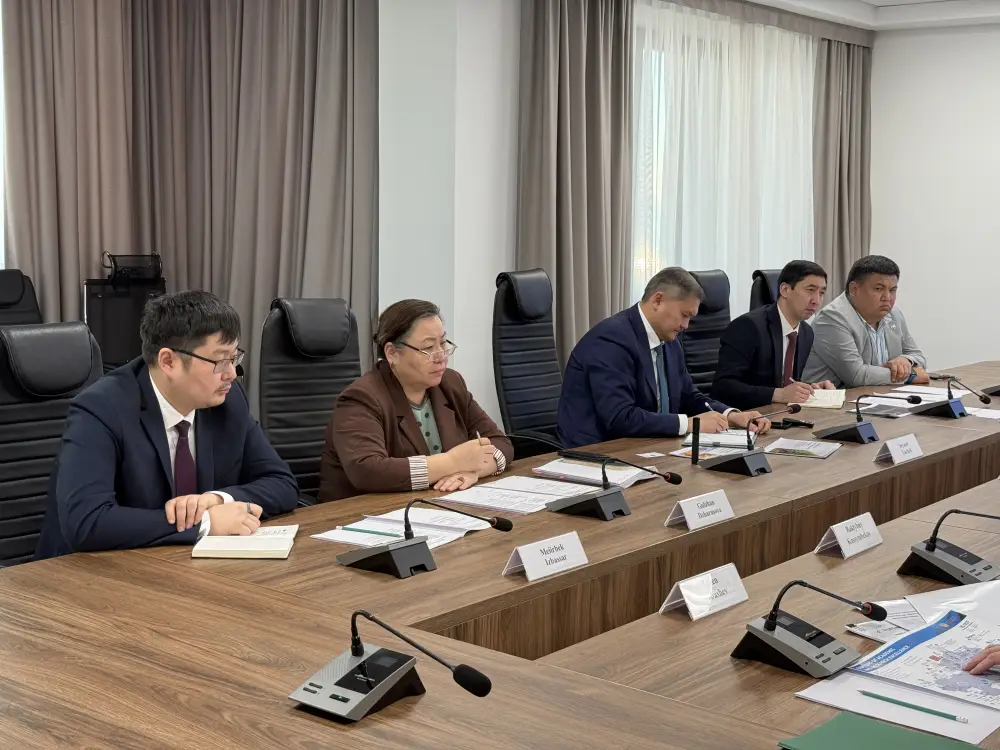 Министр науки и высшего образования встретился с делегацией компании Shengtai Biotech (2)