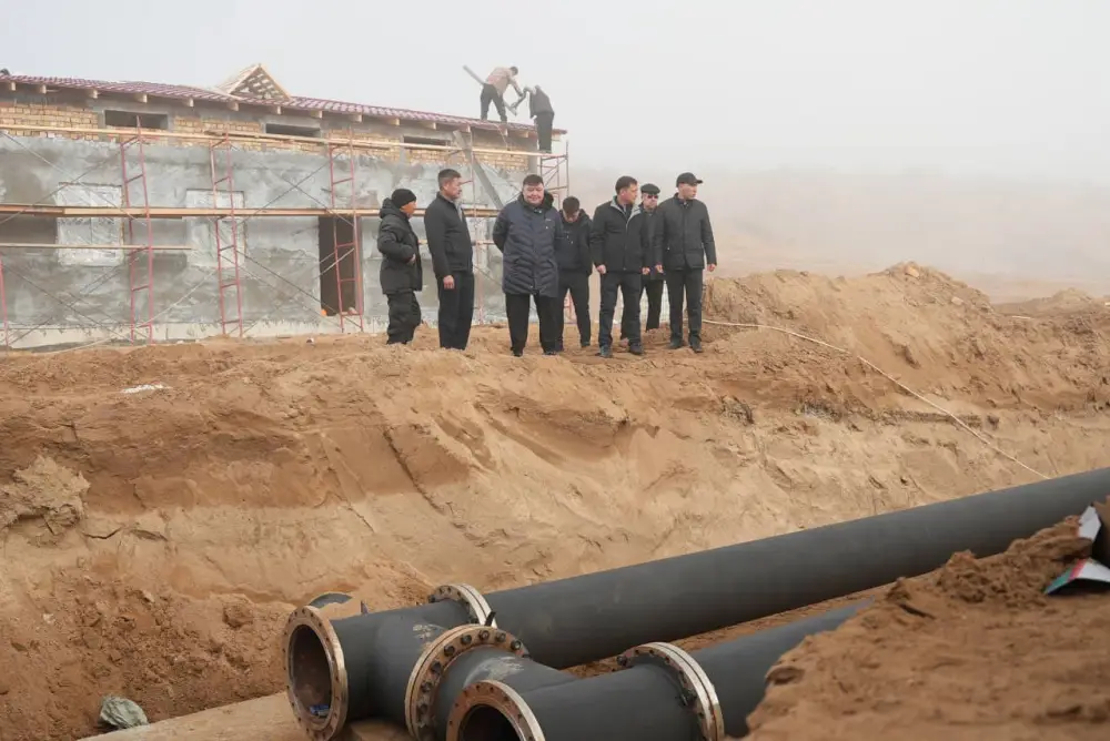 ТУРКЕСТАН: В ШАРДАРЕ АКТИВНО ВЕДУТСЯ РАБОТЫ ПО ОБЕСПЕЧЕНИЮ ГОРОДА ЧИСТОЙ ПИТЬЕВОЙ ВОДОЙ (2)