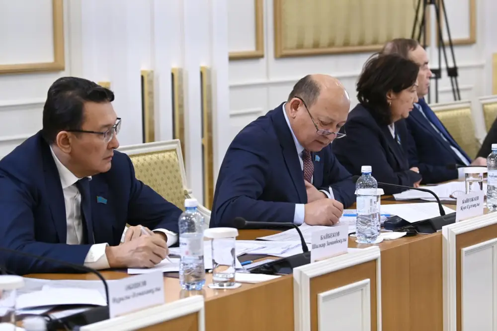 Состоялось очередное заседание Комиссии по конституционной реформе (10)