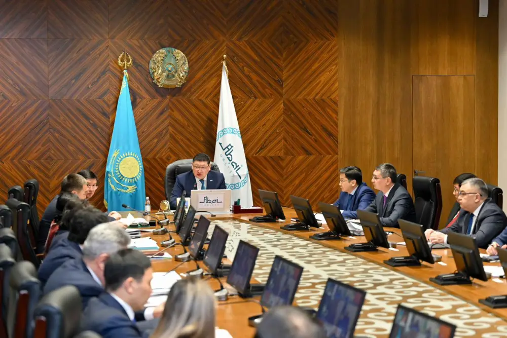 Рассмотрено состояние историко-культурных памятников в области Абай (6)