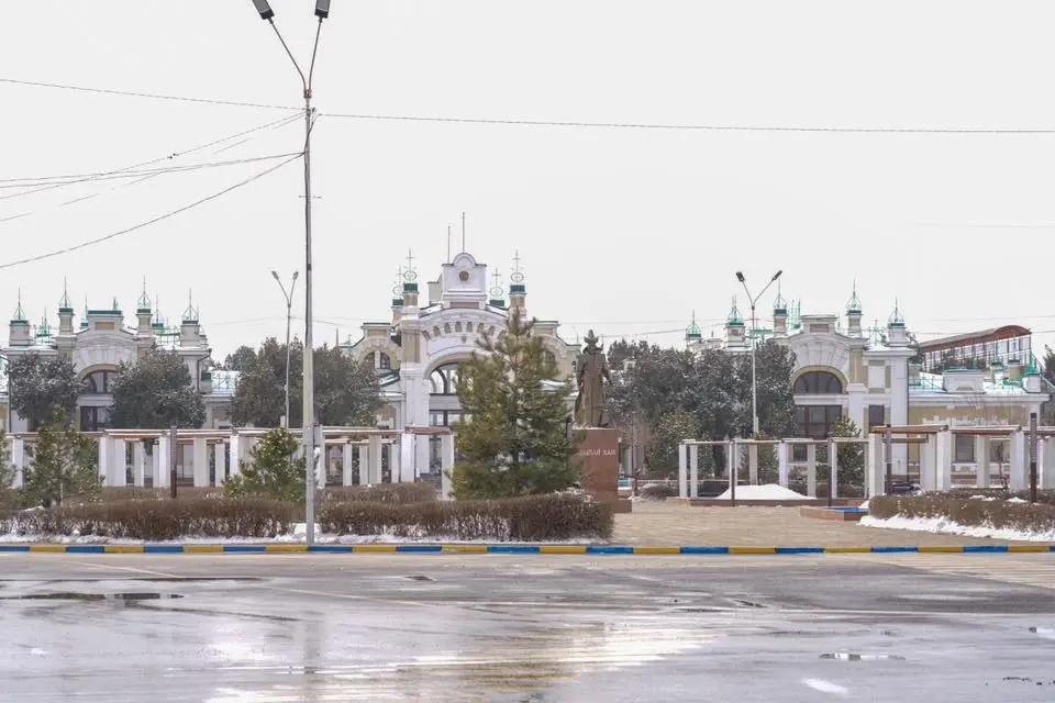 ИЗУЧЕН ПЛАН ПО ПРЕВРАЩЕНИЮ ПРИВОКЗАЛЬНОЙ ТЕРРИТОРИИ ТУРКЕСТАНА В ТУРИСТИЧЕСКУЮ ЗОНУ (6)