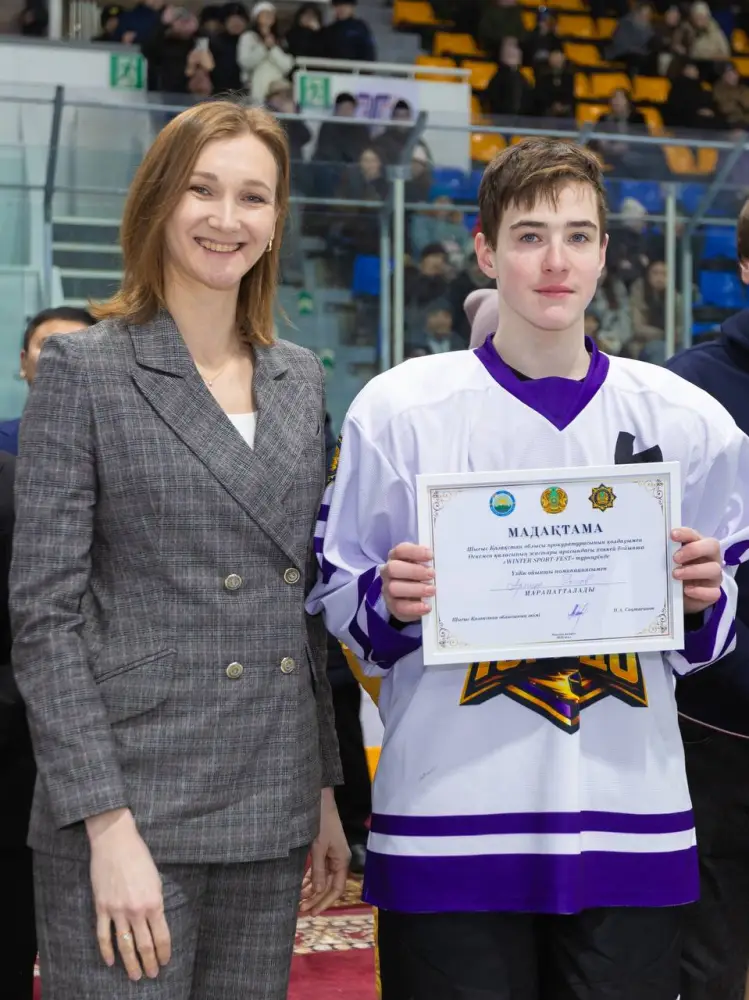 В Усть-Каменогорске прошёл молодёжный турнир по хоккею с шайбой «Зимний спорт-фест» (5)