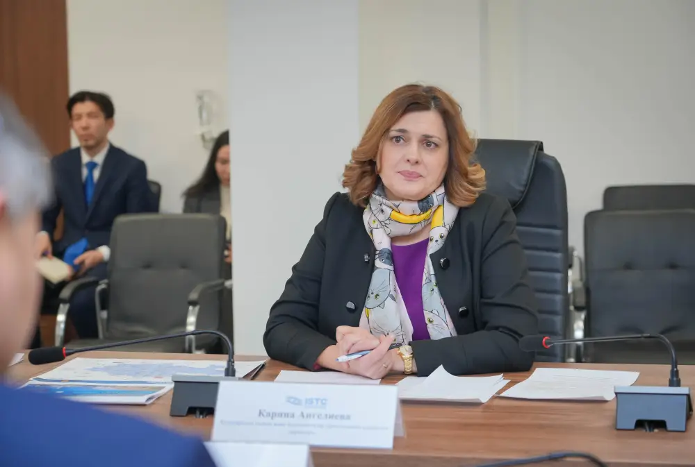 Обсуждены вопросы расширения совместных научных исследований (2)