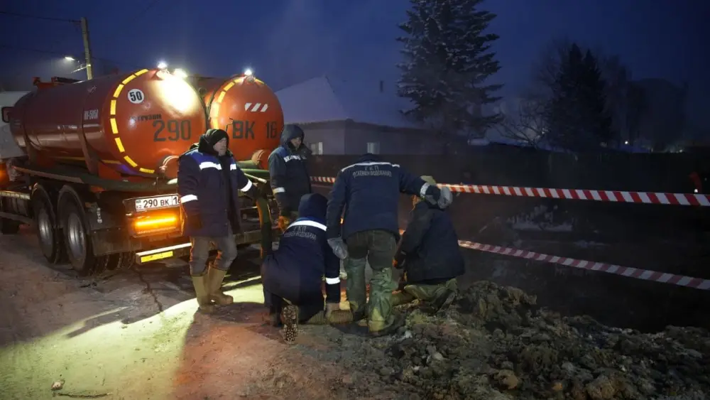 В Усть-Каменогорске полностью восстановлены аварийные участки водопровода (7)