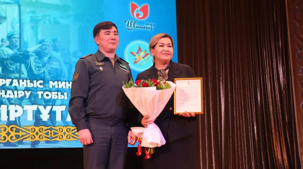 Министерство обороны проводит в южных регионах акцию «Біртұтас ел – біртұтас жер» для допризывной молодежи (9)