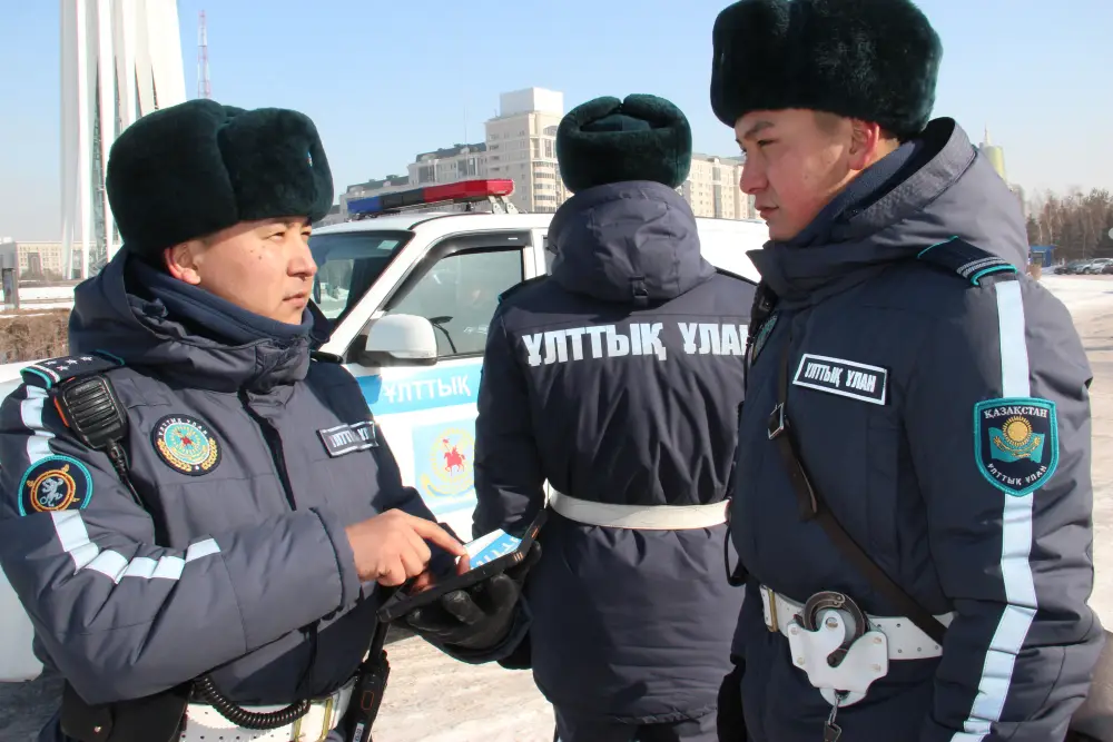 Гвардейцы Казахстана задержали без малого 18 тысяч нарушителей (5)