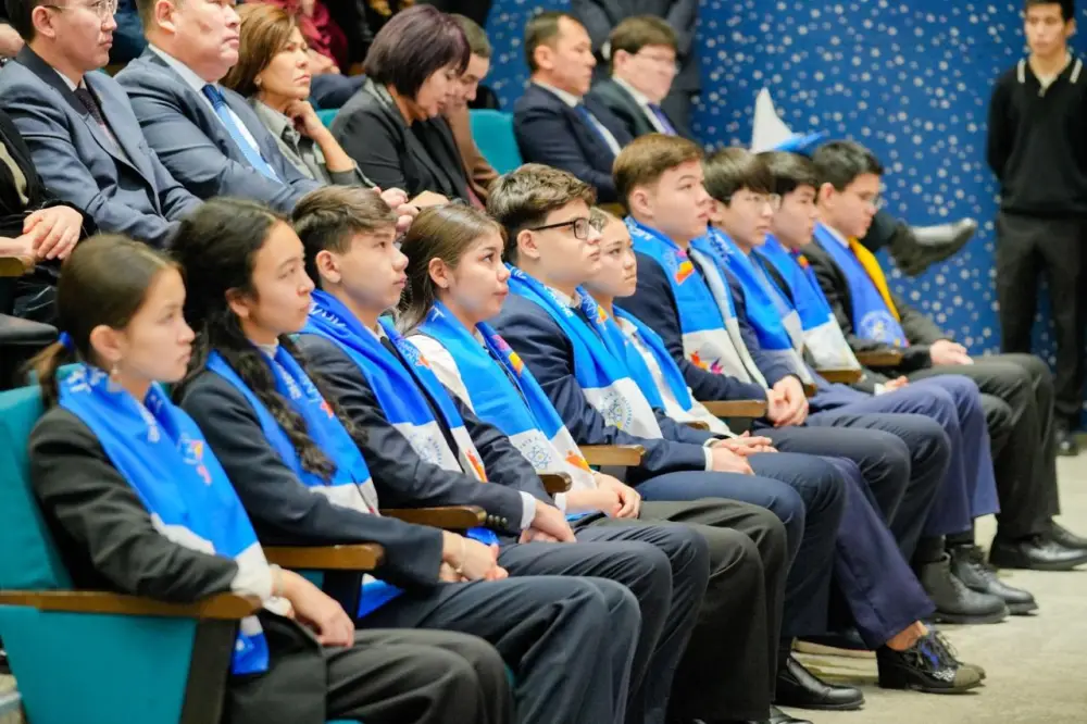 В Астане прошел городской форум «ADAL URPAQ: Закон. Порядок. Доверие» (6)