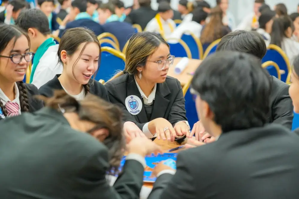 «Закон и порядок»: конкурс по правовой грамотности провели среди столичных школьников (6)