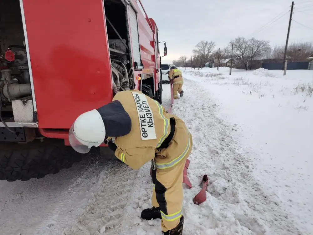 753 пожара ликвидированы сельскими спасателями: как программа «Ауыл құтқарушылары» защищает казахстанские села (6)