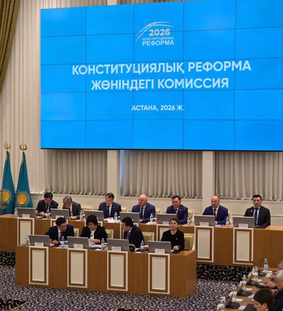 Председатель Высшего Судебного Совета Дмитрий Малахов принял участие в очередном заседании Конституционной комиссии (2)